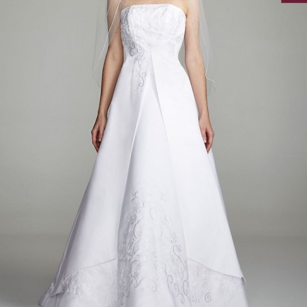 Wedding Dress (A-Line, Satin) $90 (OBO)